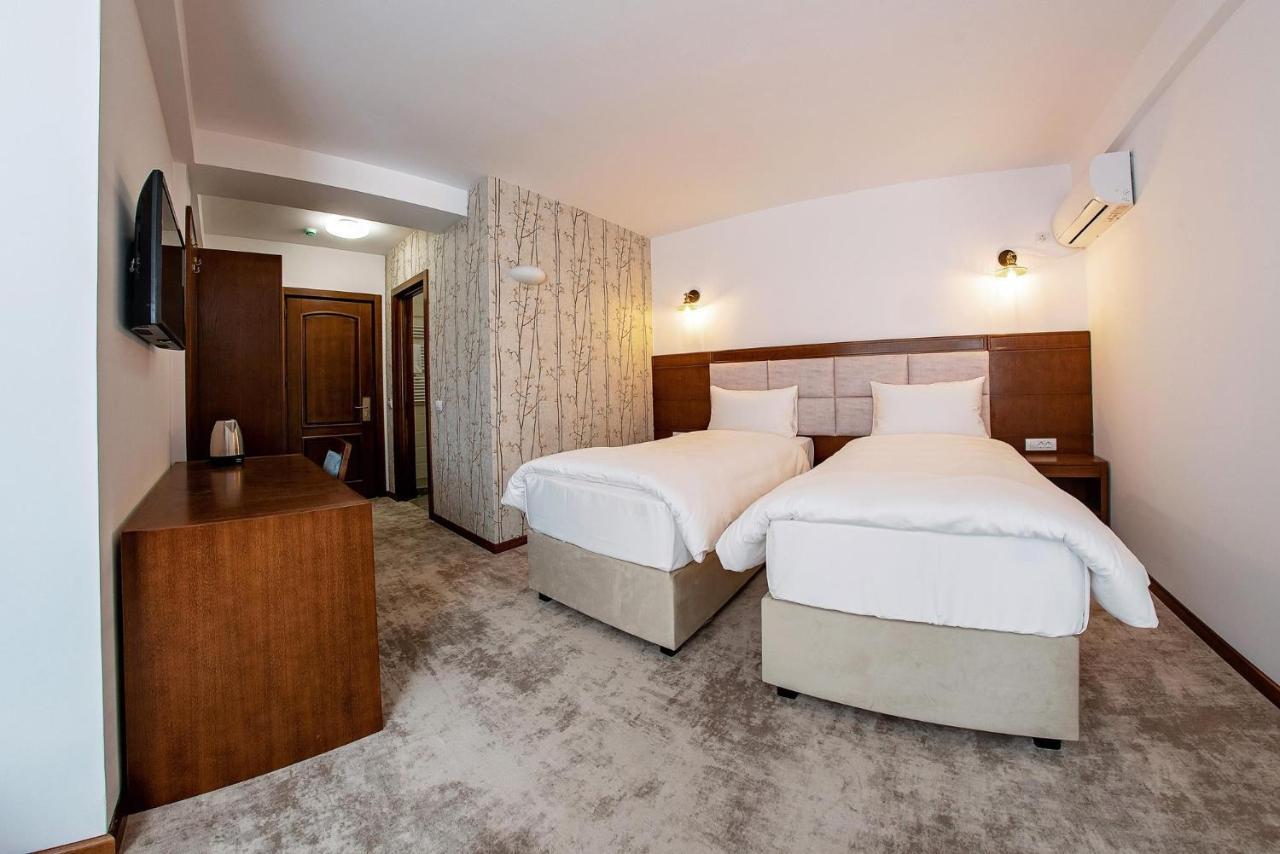 Hotel Buchenland 古拉哈莫卢洛伊 外观 照片