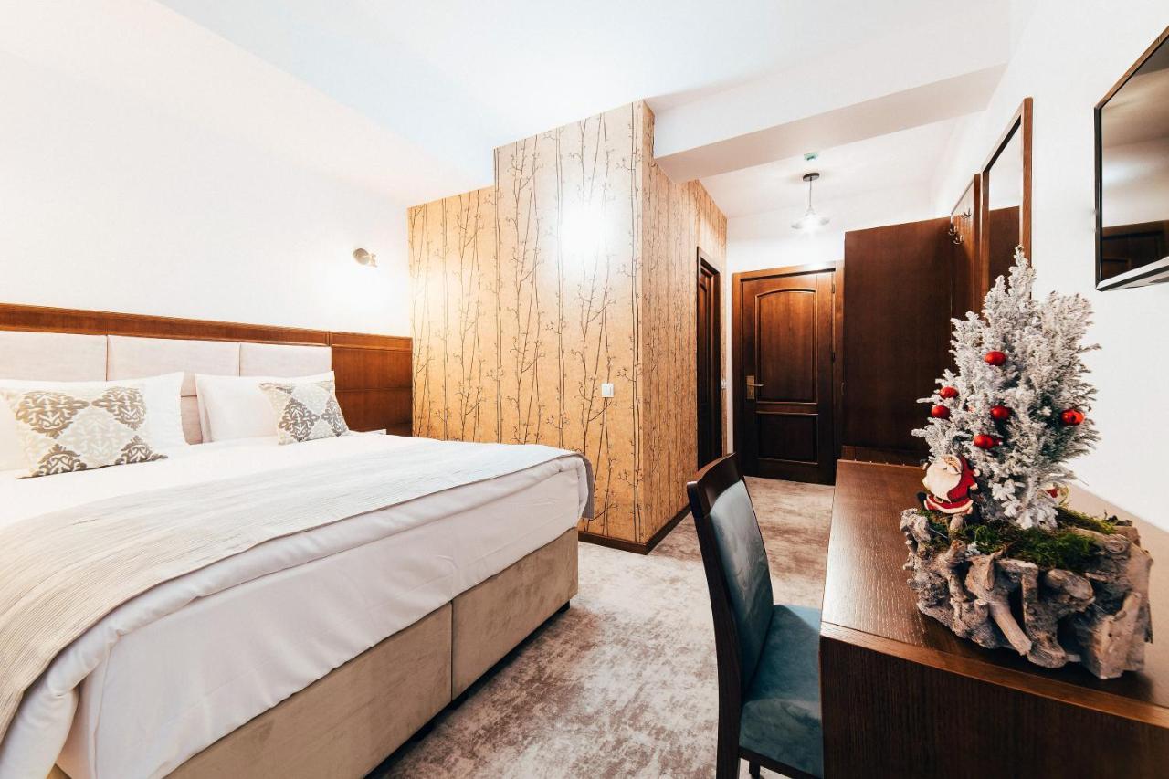 Hotel Buchenland 古拉哈莫卢洛伊 外观 照片