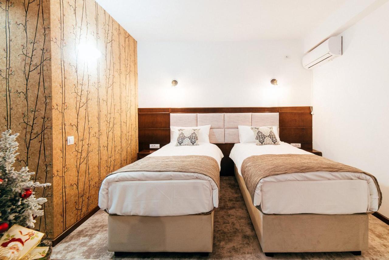 Hotel Buchenland 古拉哈莫卢洛伊 外观 照片