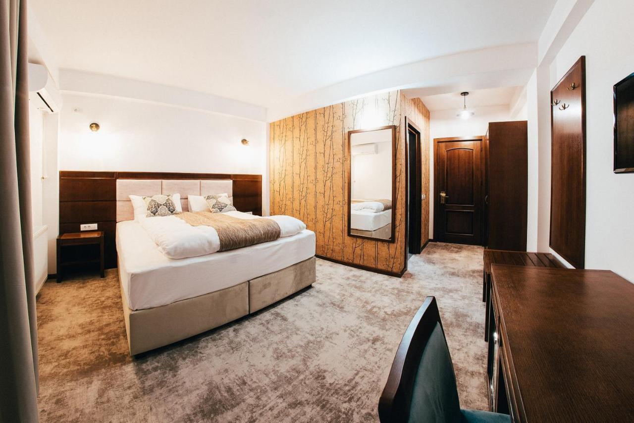 Hotel Buchenland 古拉哈莫卢洛伊 外观 照片